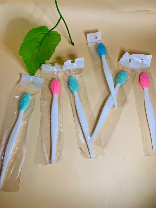 Lip Scrub Brush
